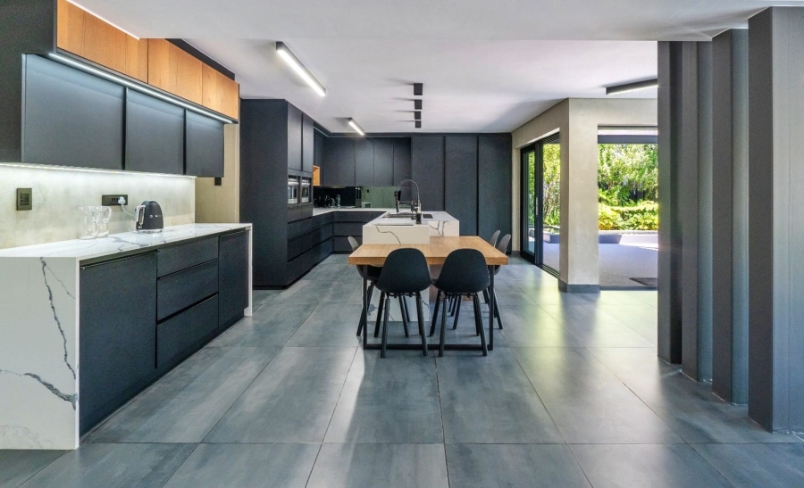 4 Bedroom Property for Sale in Wilderness Central Western Cape